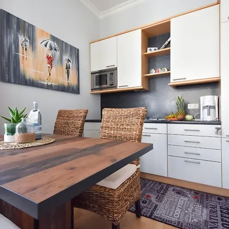 Apartment (61c) Meeresblick 3 *